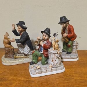 Melody In Motion 3 Piece Set Featuring "Willie The Hobo"